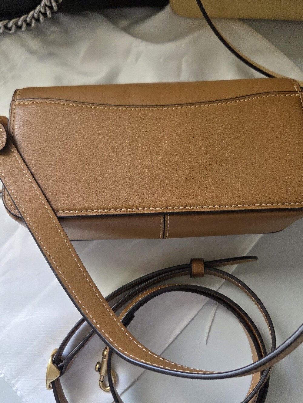 ✨️Coach Studio Baguette Bag In Light Camel - Picture 5 of 12